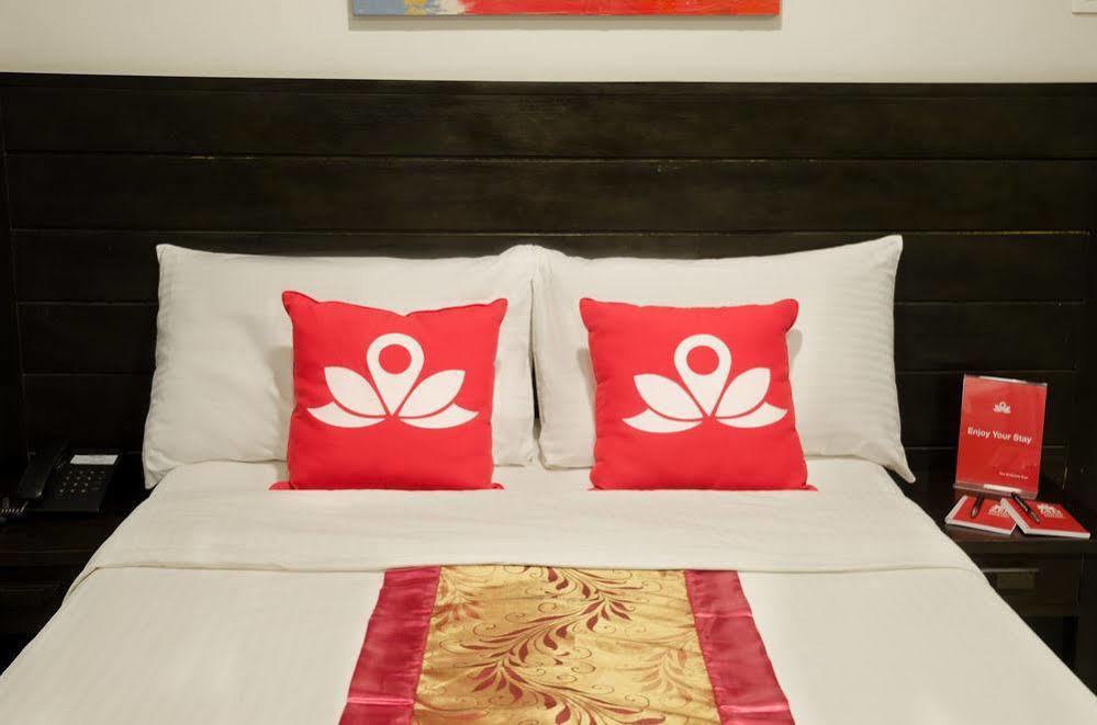 Zen Rooms Santa Cruz Makati City Buitenkant foto