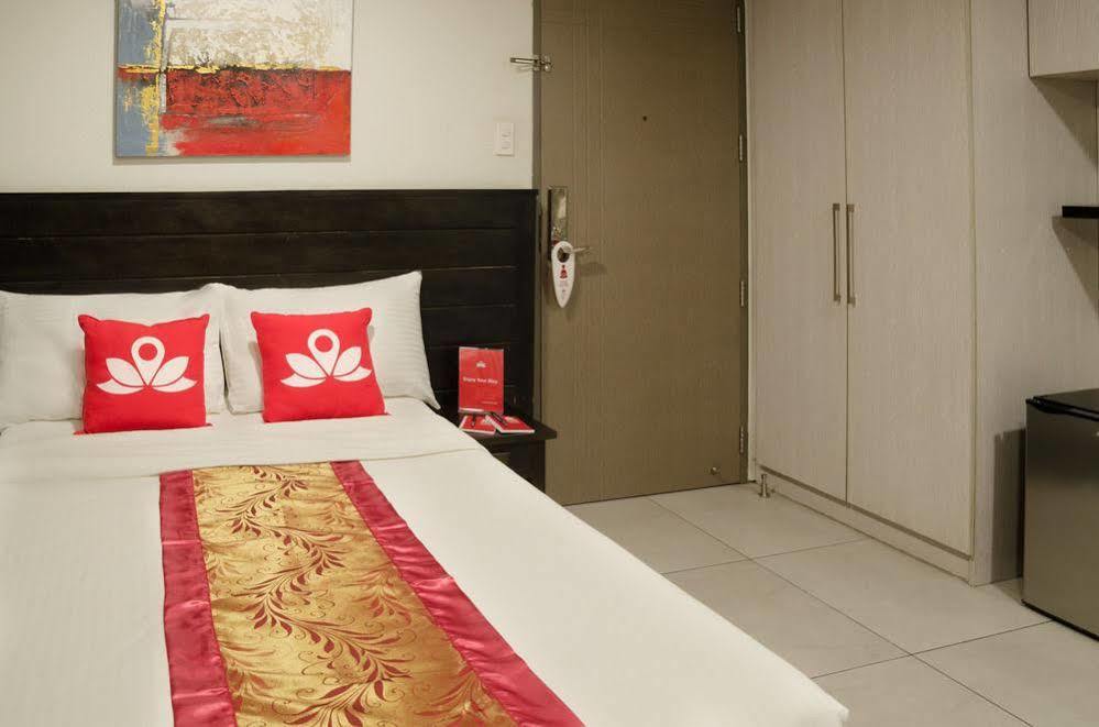 Zen Rooms Santa Cruz Makati City Buitenkant foto